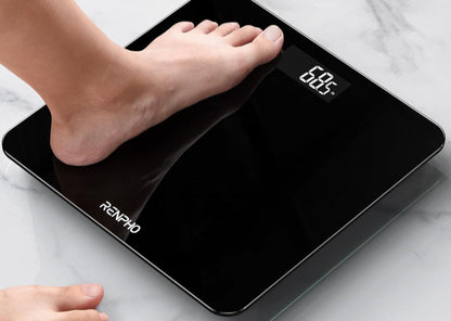 👉 Digitale Personenwaage mit Hochpräzisions-Sensoren – Körperwaage aus Sicherheitsglas, Step-On Technik, Schwarz